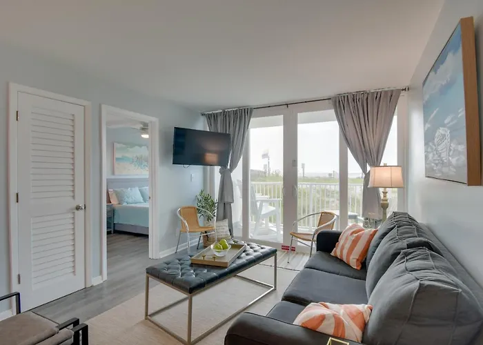 Holiday home Beachfront W/ Community Pool! Gulf Shores
